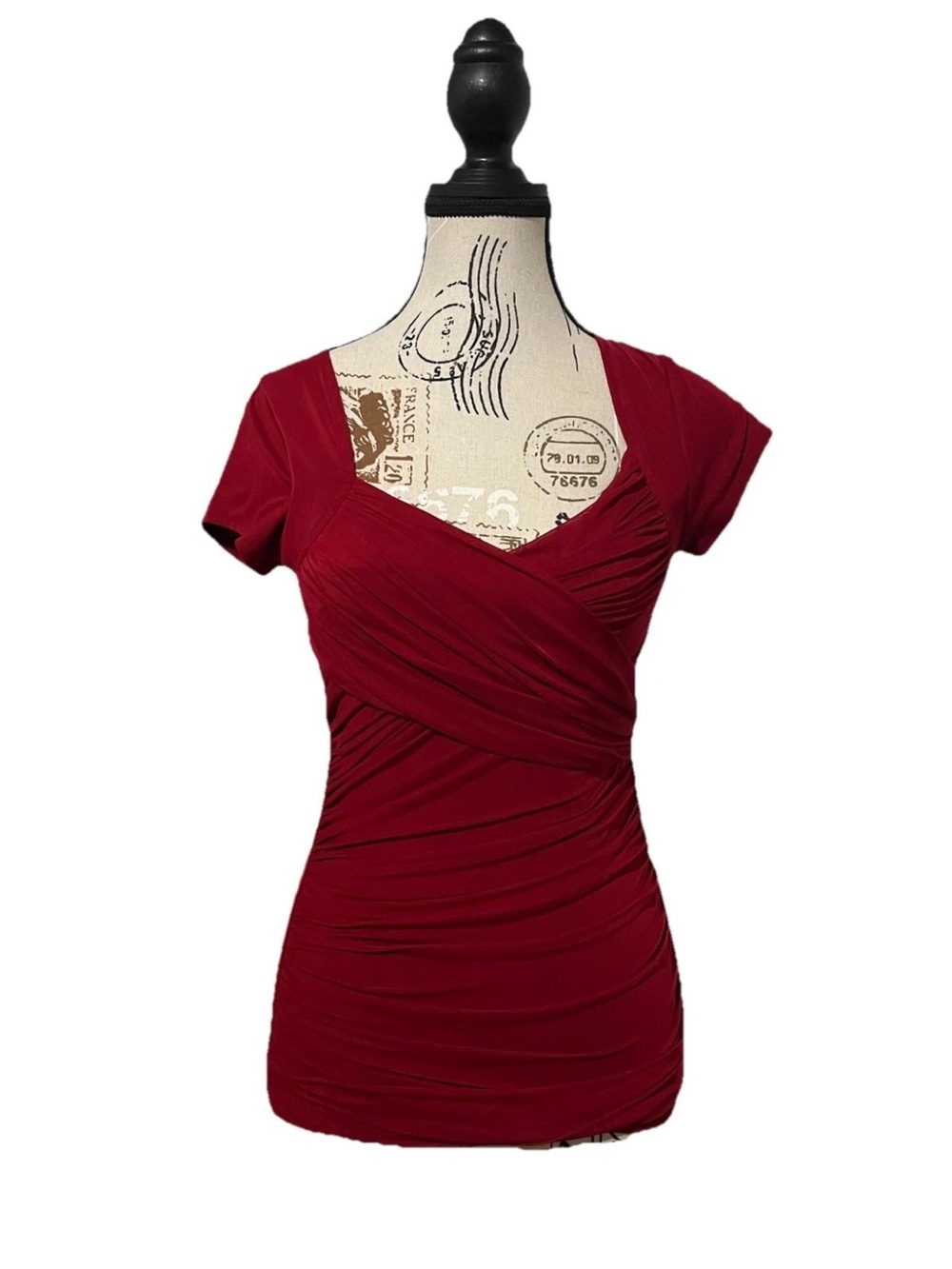 PattyBoutik Red Ruched Bodycon Top V Neck Stretch Blouse Women’s Small - Picture 4 of 5